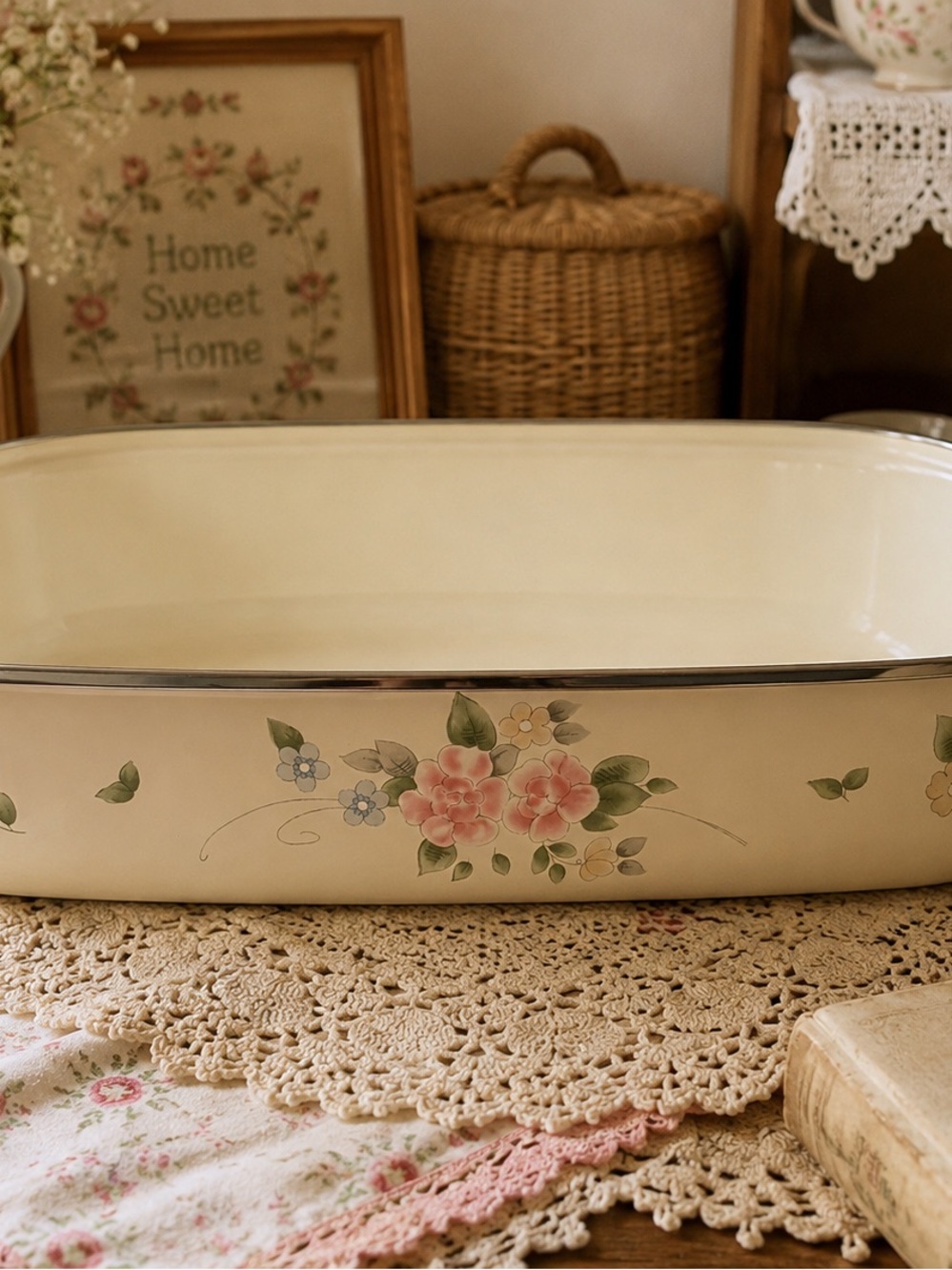 Vintage Floral Enamel Roasting Pan Cottagecore Farmhouse Decor 16x9
